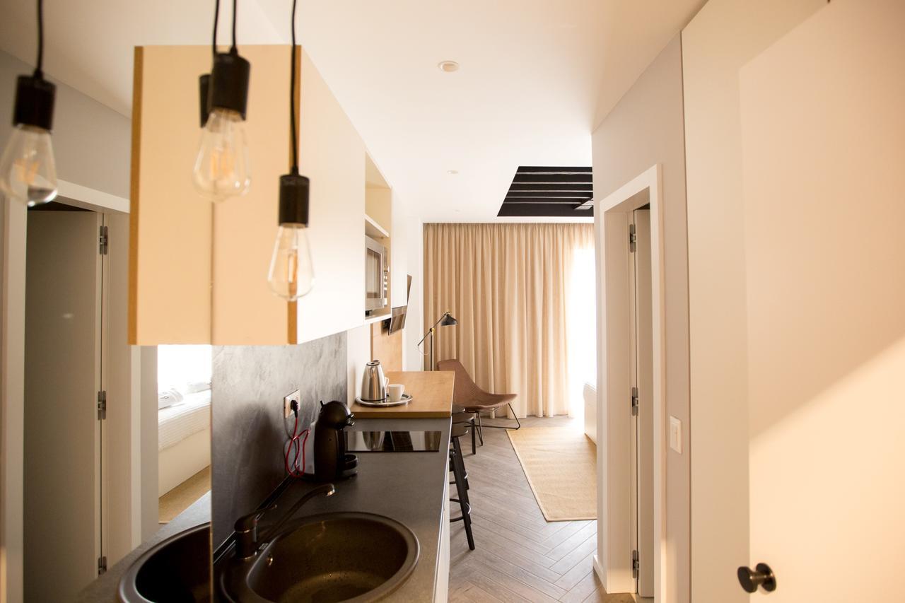 Domus Romana Lux Bed and Breakfast Zara Esterno foto