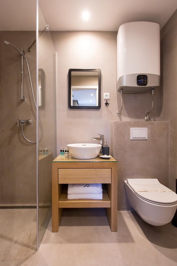 Domus Romana Lux Bed and Breakfast Zara Esterno foto